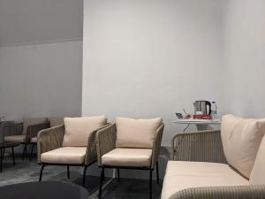 Posezení v ubytování Avi Guesthouse