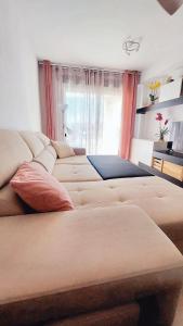 Pokój z kilkoma łóżkami w obiekcie Cosy Apartment in Castellón with Shared Pool, 55 sqm w mieście San Rafael del Río
