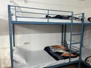 Postel nebo postele na pokoji v ubytování Sagar Niwas