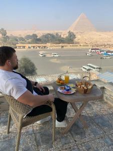 Fotografija v galeriji nastanitve TuT Pyramids View v Kairu