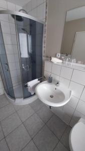 Koupelna v ubytování Hotel & Restaurant - Zum Schleicher Kuckuck