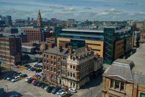 Udsigt til Liverpool eller udsigt til byen taget fra lejligheden + 33 billeder