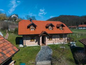 Budova, v ktorej sa vila nachádza