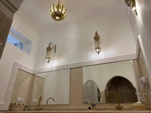 Koupelna v ubytování Riad Zayn & Spa