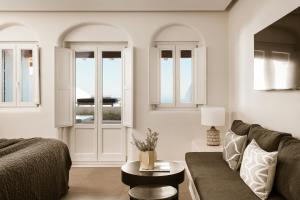 Istumisnurk majutusasutuses NĒRO Suites by NOMÉE Hospitality Group