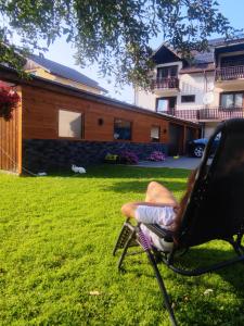 Vonkajšia záhrada v ubytovaní Pokoje i apartamenty u Sabiny - DOSTĘP DO JACUZZI TYLKO W WYBRANYCH OPCJACH sprawdź poniżej szczegóły rezerwacji