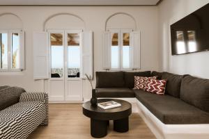 Istumisnurk majutusasutuses NĒRO Suites by NOMÉE Hospitality Group