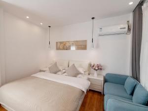 Lijiang Old Town Meiliju View Inn客房内的一张或多张床位