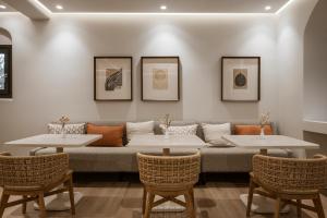 Istumisnurk majutusasutuses NĒRO Suites by NOMÉE Hospitality Group