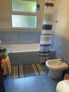 Ένα μπάνιο στο Casa dos Plátanos