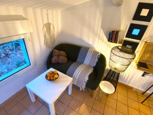 Χώρος καθιστικού στο MAYA l Studio l Super Wifi & Parking Gratuit l Vue Panoramique Sainte-Victoire