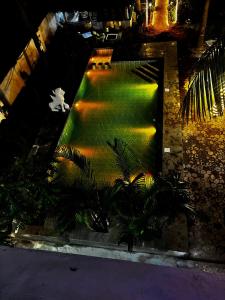 The Muthu Beach Resort内部或周边的泳池