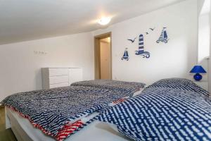 Ein Bett oder Betten in einem Zimmer der Unterkunft Apartment in Malinska - Insel Krk 38057