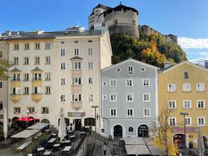 The building in which a szállodákat is located