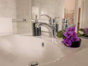 Ένα μπάνιο στο Villa Teresa, relax in Valle d'Itria +28 φωτογραφίες