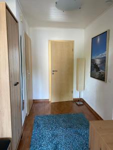 Fotografie z fotogalerie ubytování Grömitz, Stiegkamp 3, Whg 2 - große Wohnung mit Balkon, 2 SZ, Nähe Yachthafen und Strand, inkl WLAN v destinaci Grömitz