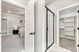 Gallery image of Sugar Pine Family Stay in Springdale