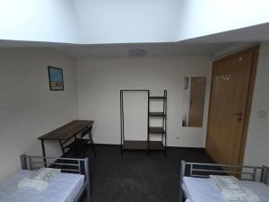 Postel nebo postele na pokoji v ubytování Rooms4Rest Skibicka - Private rooms for tourists - ATR Consulting Sp, z o,o,