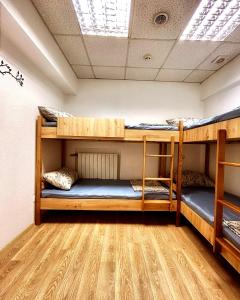 Postel nebo postele na pokoji v ubytování Hostel Cozzydine