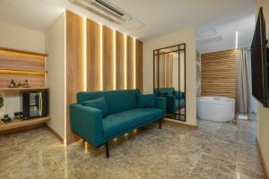 A seating area at LIN Boutique Hotel by HOUSY HOST