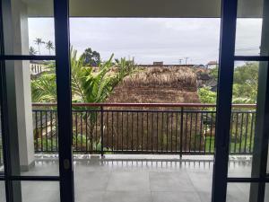 Sawitri Anandhita Luxury Villas的阳台或露台