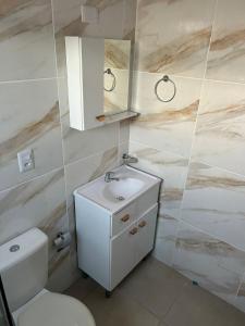 Ένα μπάνιο στο LOFT moderno