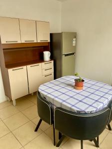 Η κουζίνα ή μικρή κουζίνα στο Casa acogedora dentro de parcela cerca de la playa