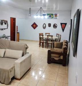 Posezení v ubytování Apartamento 102 espaçoso e tranquilo