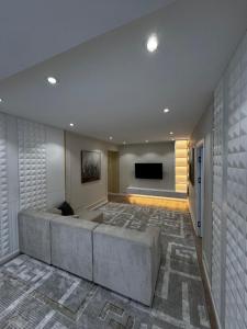 TV a/nebo společenská místnost v ubytování 3 комнатная квартира в Андижане