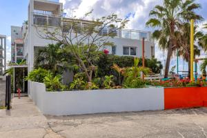 Giardino di Maho Beach House - Luxe 1 Bedroom - Ocean Hideaway