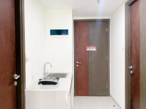 Billede fra billedgalleriet på Well Furnished and Cozy 2BR Pollux Chadstone Apartment By Travelio i Cikarang + 18 billeder