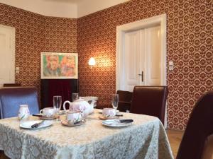 Uma área de estar em Wohnzimmer