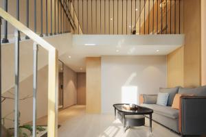 The Boutique Hotel with Authentic Antique Collection & Suzhou Garden的休息区