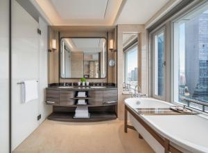 Foto dalla galleria di The Ritz-Carlton, Shenzhen a Shenzhen
