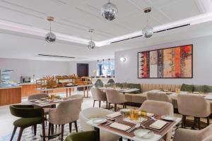 Doubletree By Hilton Amman Hotel & Residences的休息区