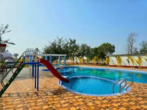 Bassein majutusasutuses Ricardo Beach Resort või selle lähedal