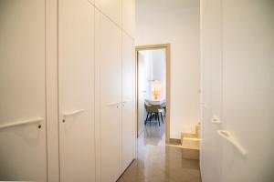 Fotografie z fotogalerie ubytování Spacious accommodation with fast Wi-Fi and private terrace v destinaci Cutrofiano