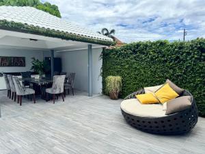 Posezení v ubytování Dolce Vita Villa Memory Bang-Tao Phuket