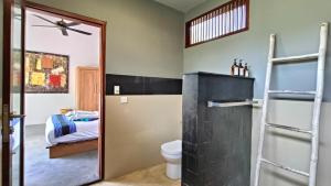 Koupelna v ubytování Kies Villas Lombok