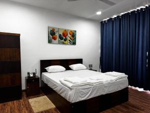 Voodi või voodid majutusasutuse Wooton Peak Resort toas
