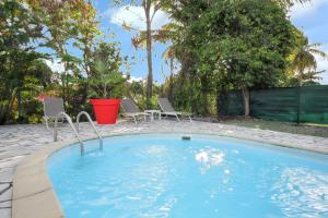 A piscina em ou perto de Maison accueillante à Saint-François avec piscine privée.