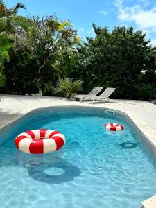 A piscina em ou perto de Maison accueillante à Saint-François avec piscine privée.