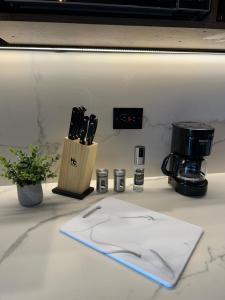 Fotografie z fotogalerie ubytování Modern Studio in South Cali - Style & Comfort v destinaci Cali + 31 fotografií