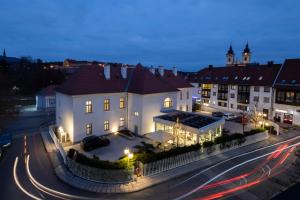 Budova, v ktorej sa hotel nachádza