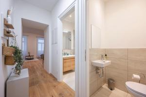Kúpeľňa v ubytovaní Apartment Luxe - with Aircondition!