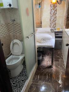 Phòng tắm tại Ranjeet Guest house