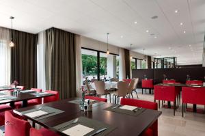 Een restaurant of ander eetgelegenheid bij NH Amsterdam Zuid
