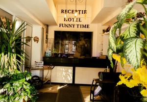 Vstupní hala nebo recepce v ubytování Hotel Funnytime + 37 fotografií