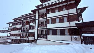 Το Florimont Heights Apart Complex τον χειμώνα