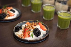 Eten bij of ergens in de buurt van het hotel

